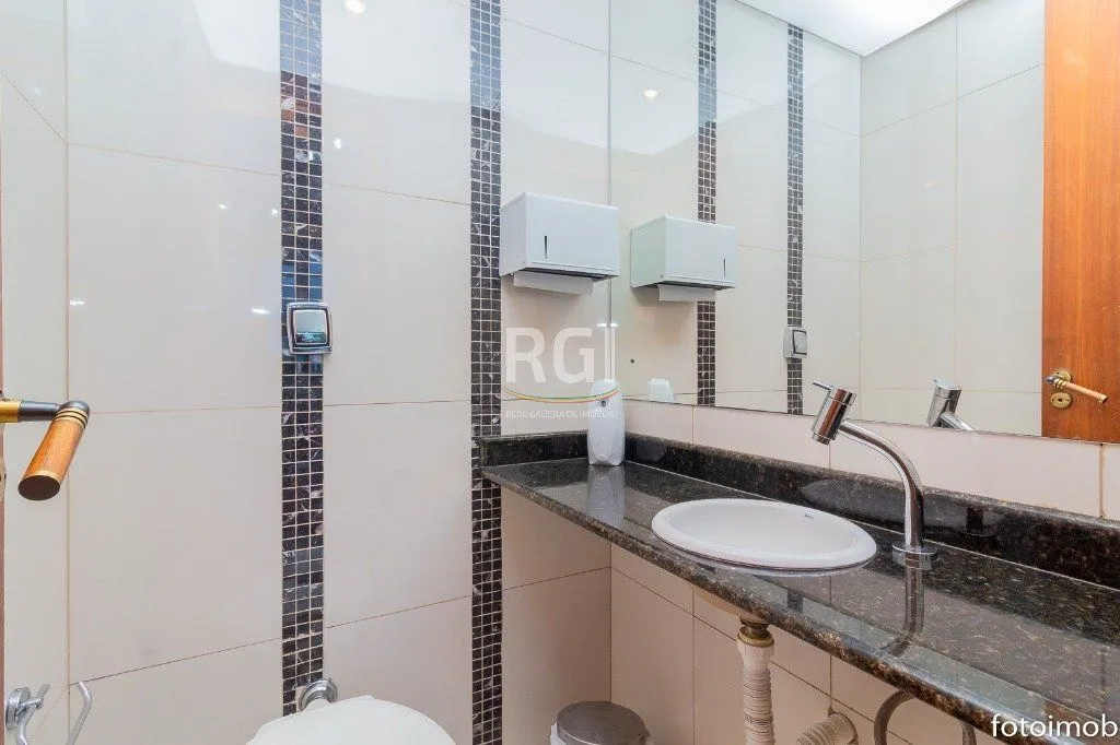 Imagem Conjunto/Sala para Venda - 44.42m², 2 dormitórios, 1 vaga - Centro Histórico