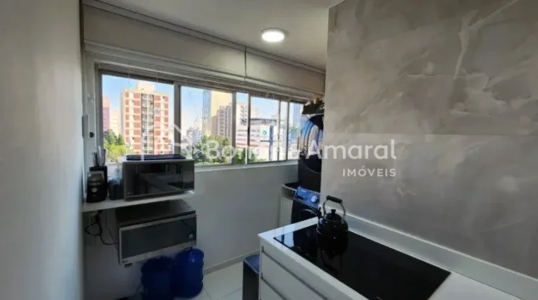 Imagem Descubra o conforto de viver em uma localização privilegiada no coração de Campinas, com fácil ...