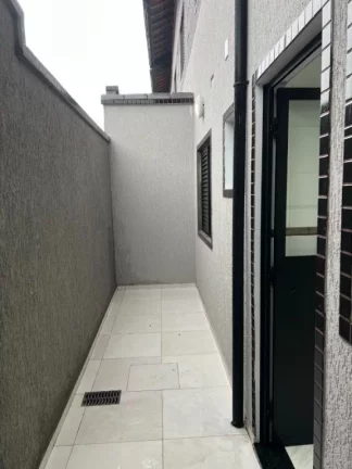 Imagem EXCELENTE OPORTUNIDADE!!! Casa de condominio no Maracanã 2 dormitórios!