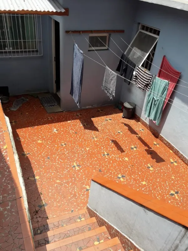 Imagem Terreno à venda em Santo André-SP, Centro: 3 quartos, 2 banheiros, 2 vagas de garagem, 202m² de área. Aproveite!