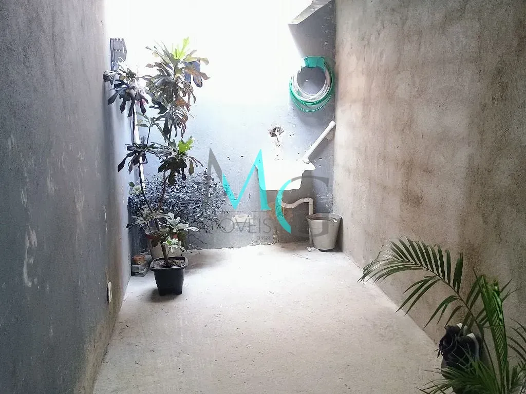 Imagem Casa com 1 dormitório à venda, 136 m² por R$ 190.000,00 - Campo Grande - Rio de Janeiro/RJ