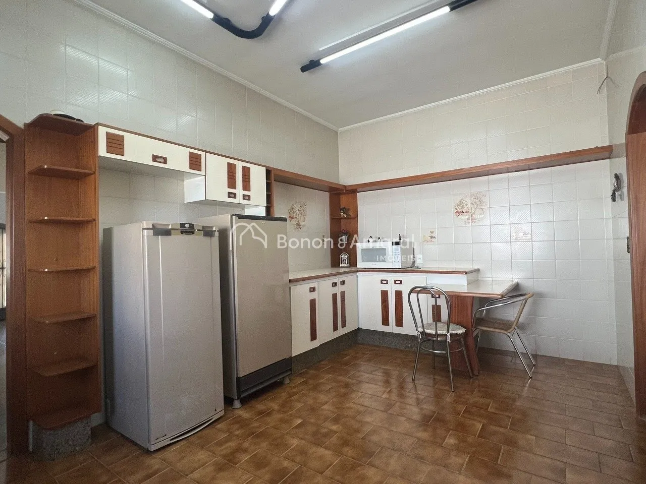 Imagem Ampla casa de 5 quartos no Mansões Santo Antônio