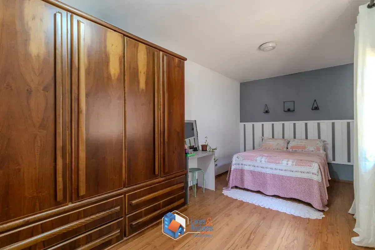 Imagem Sobrado para venda em Parque das Árvores com 3 quartos, 180m²