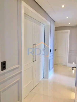 Imagem Vende apartamento de luxo com 446m² , 4 suítes e 4 vagas no Panamby