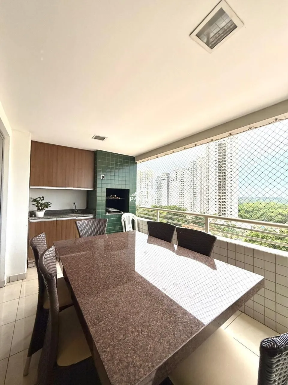 Imagem APARTAMENTO SEMIMOBILIADO À VENDA - EDIFÍCIO CECÍLIA MEIRELES