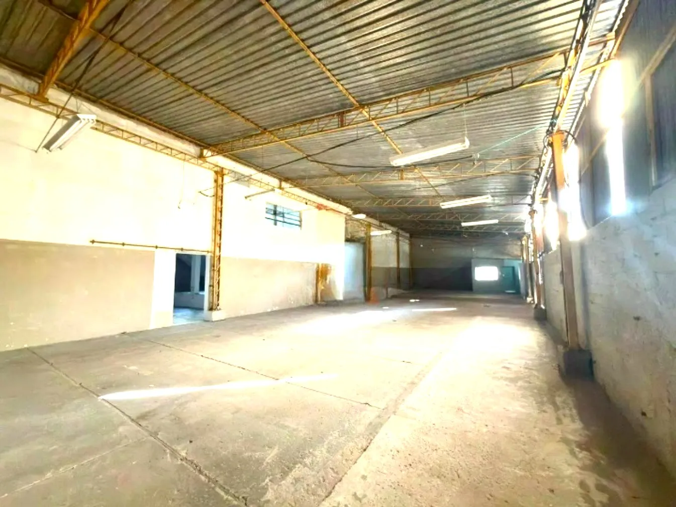Imagem GALPÃO INDUSTRIAL PARA LOCAÇÃO EM SOROCABA/SP | JARDIM DOS PÁSSAROS ? ÉDEN | EXCELENTE PARA LOGÍSTICA, INDÚSTRIA E ARMAZENAGEM