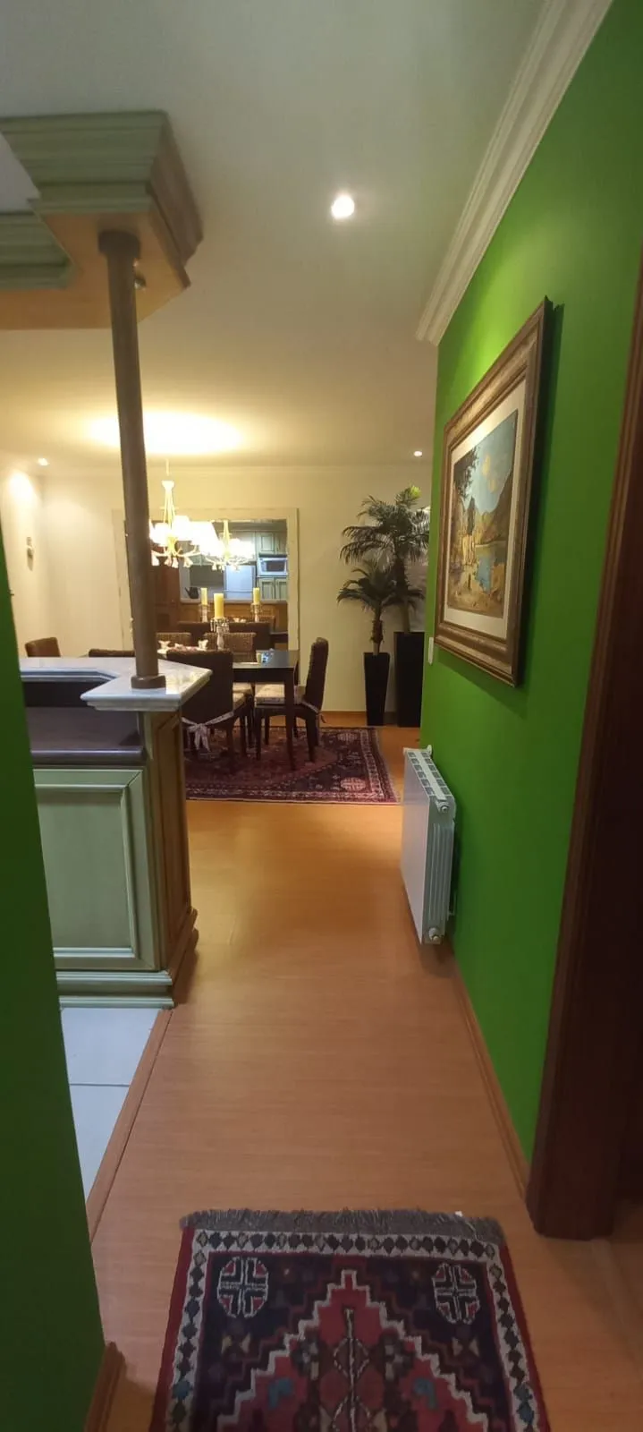 Imagem Apartamento a venda em Gramado com 02 dormitórios, suíte, sacada e vaga coberta