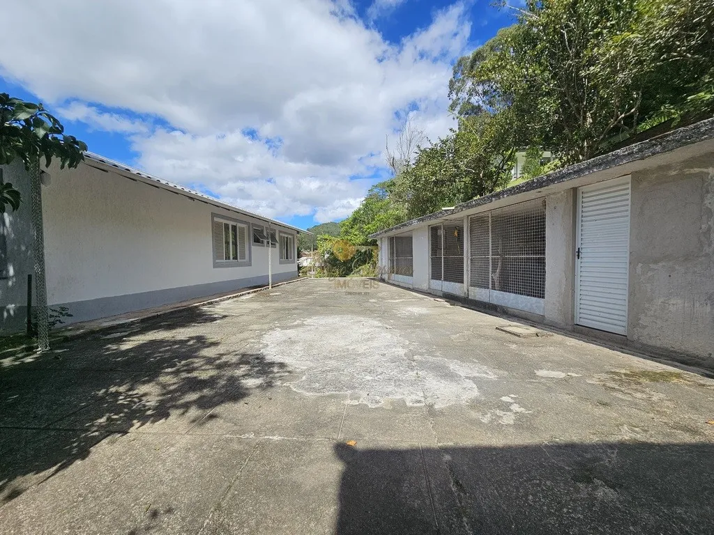 Imagem Casa para Venda em Teresópolis / RJ no bairro Albuquerque