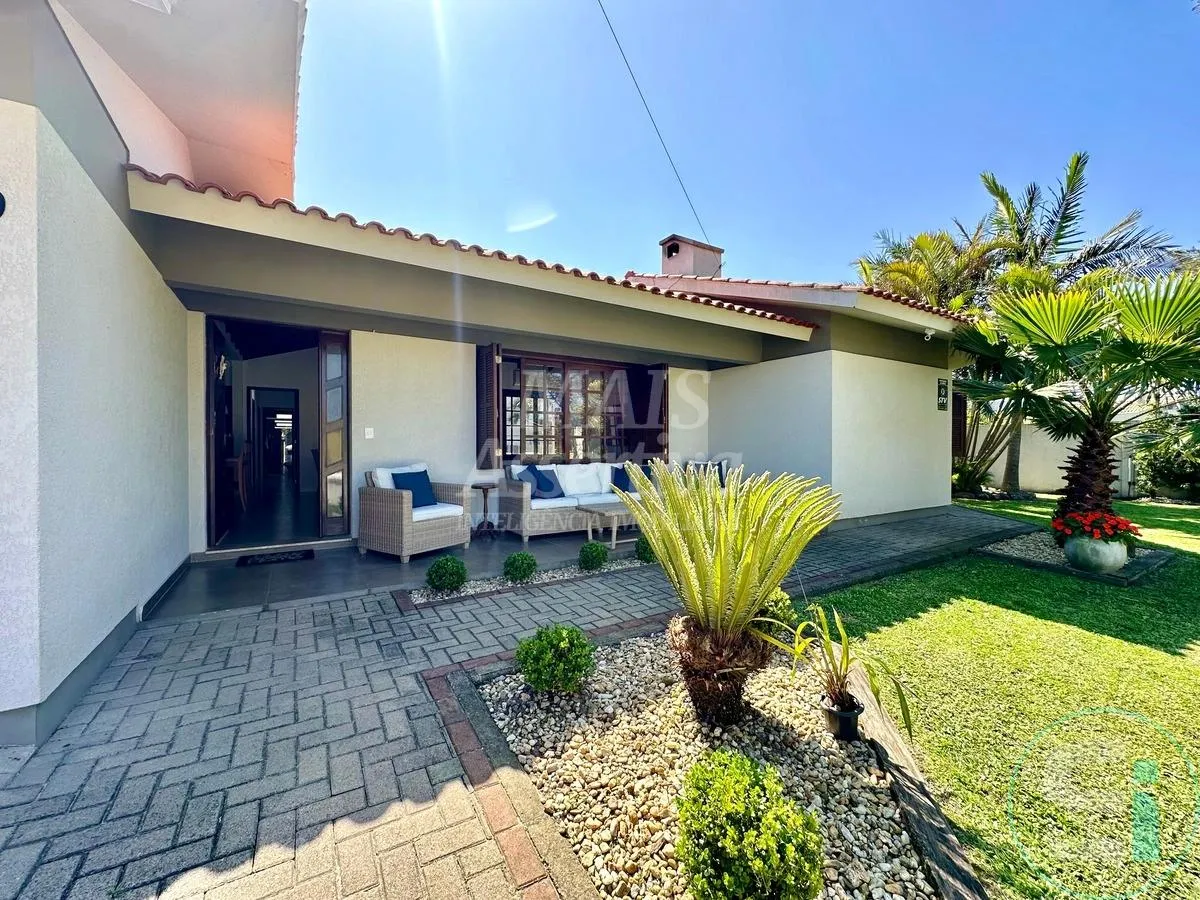 Imagem Linda casa para venda em Xangrilá Bairro Centro