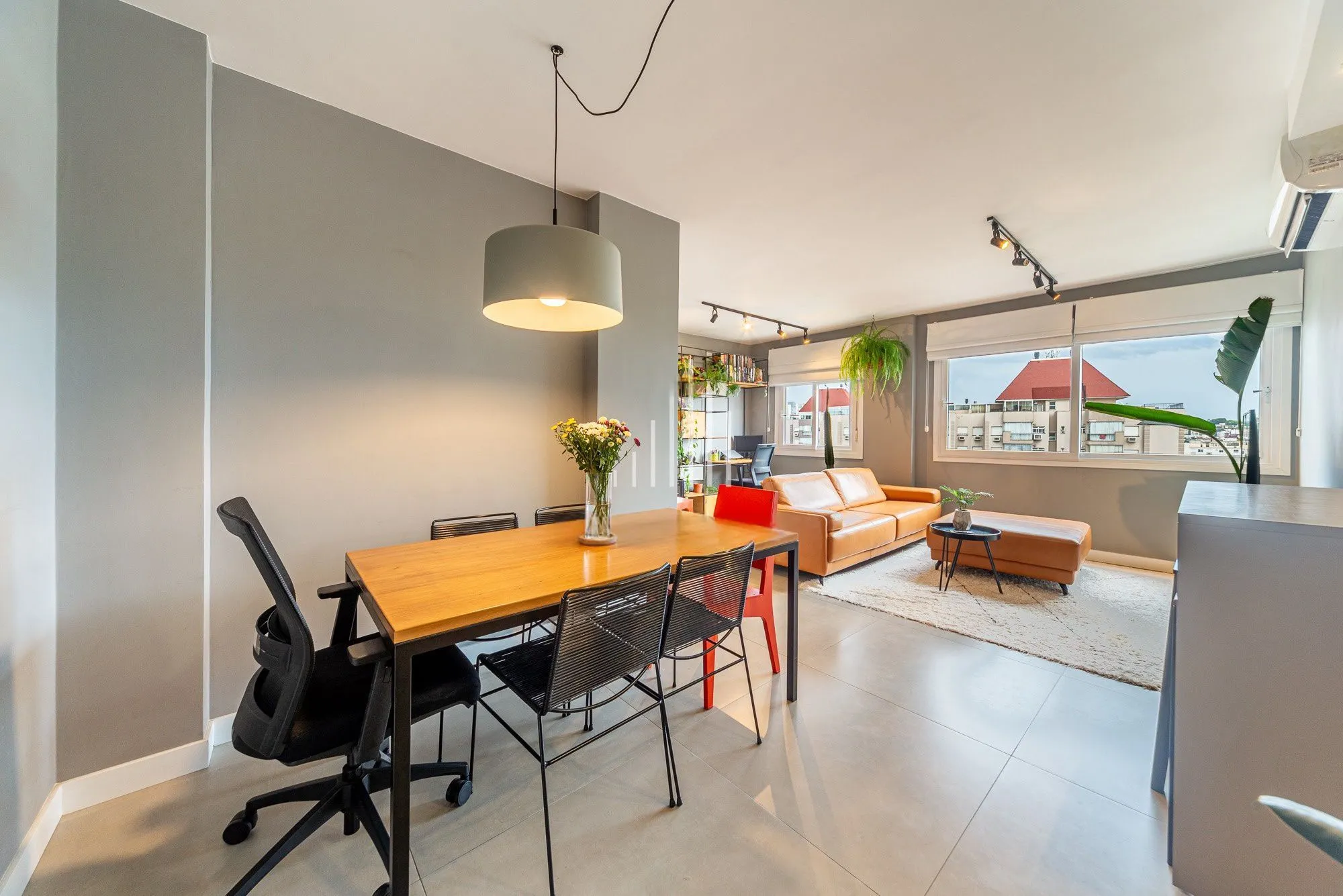 Imagem Apartamento mobiliado 60m² | 1 dormitório | Andar alto | Vista livre | 1 vaga