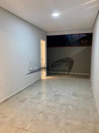 Imagem Casa á venda em Santos, com piscina e churrasqueira,