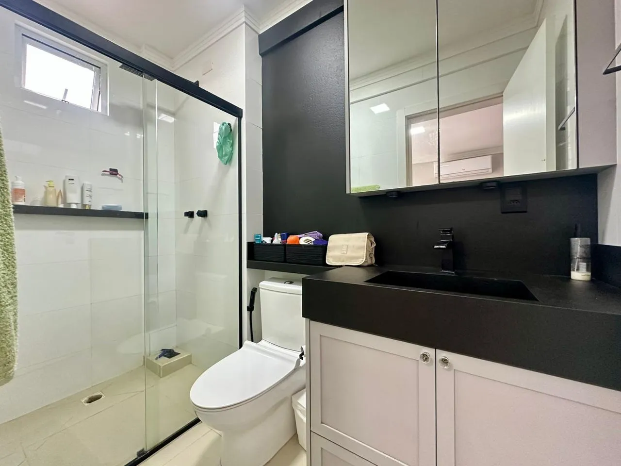 Imagem Apartamento à venda com 180m2 por R$ 2.000.000,00