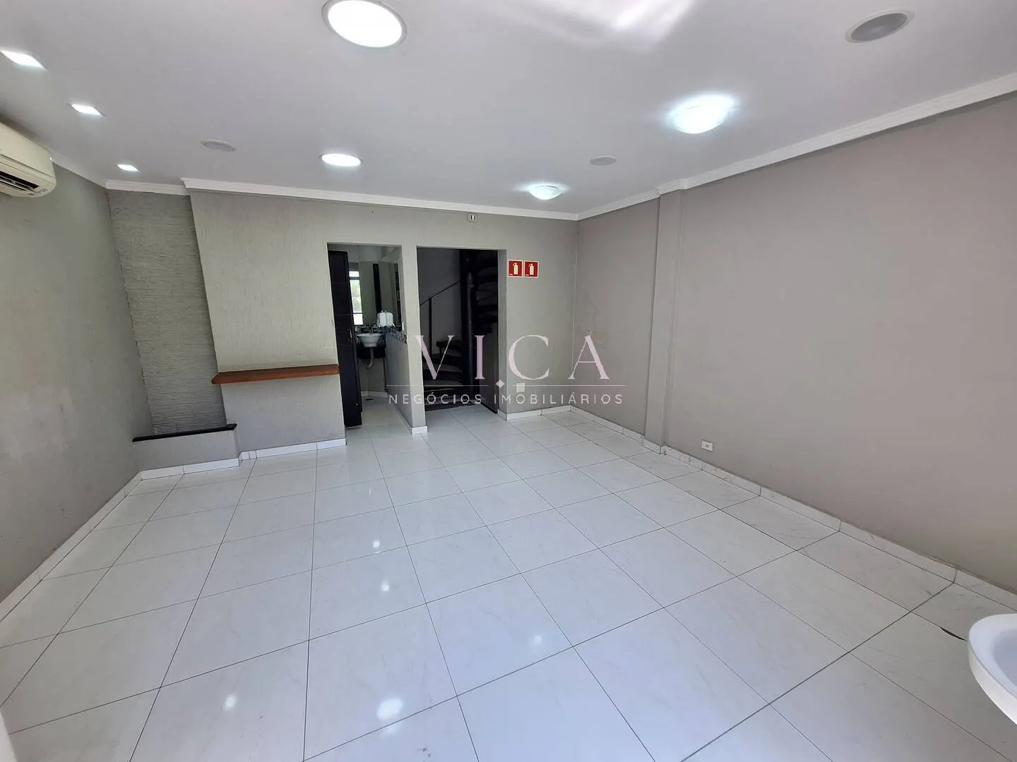 Imagem Sala para alugar 96m² por R$ 6.450,00/mês - Alphaville Comercial Barueri