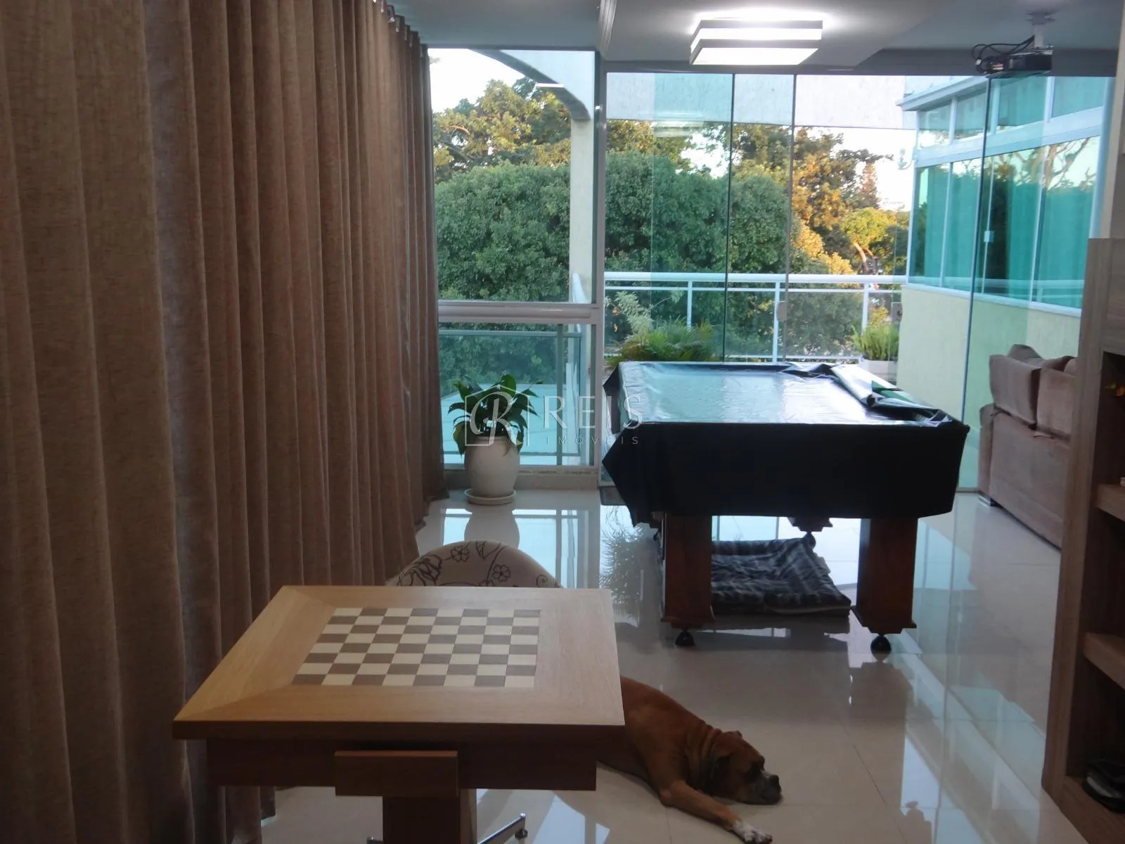 Imagem Apartamento para Venda em Rio das Ostras, Bosque da Praia, 3 dormitórios, 3 suítes, 5 banheiros, 2 vagas