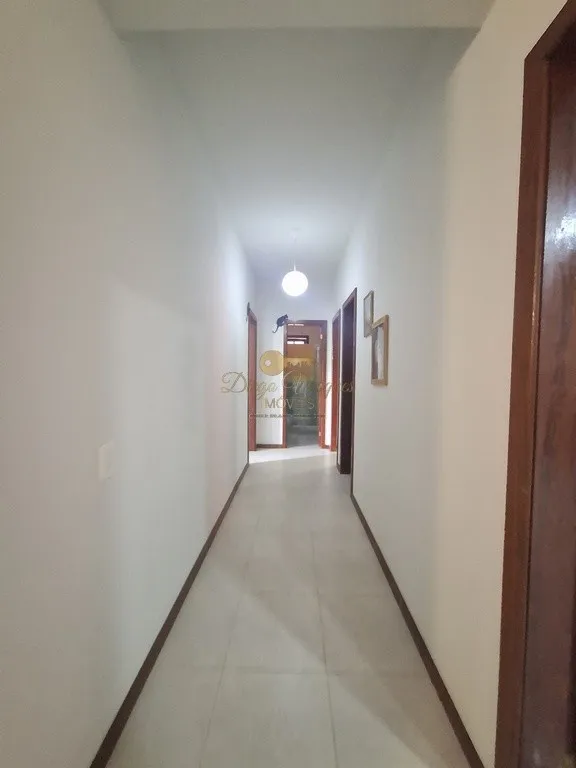 Imagem Casa em Condomínio para Venda em Teresópolis / RJ no bairro Três Córregos