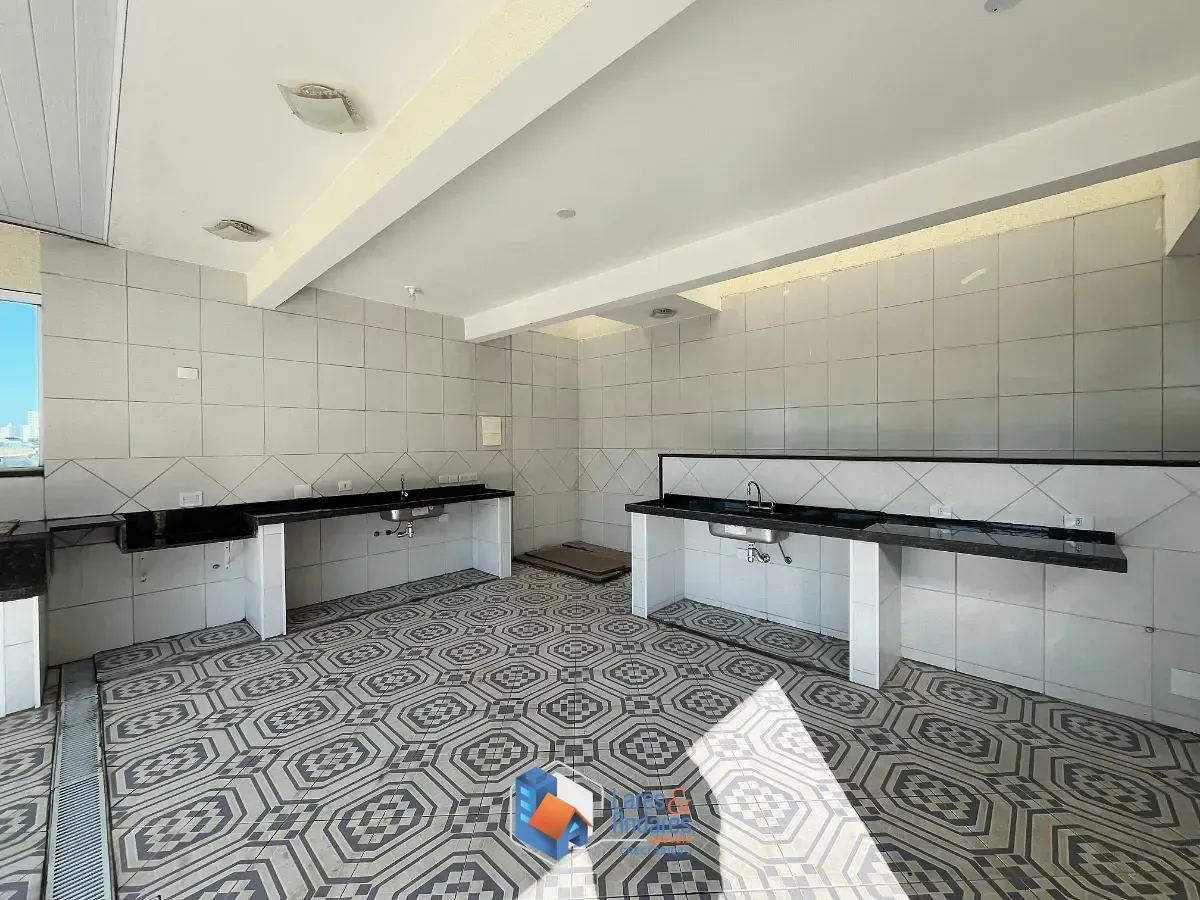 Imagem Sobrado para venda em Vila Moraes com 2 quartos, sendo 2 suítes, 300m²