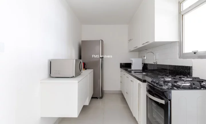 Imagem Apartamento para locação na Consolação com 4 quartos, 1 suíte, 1 sala, 3 banheiros, 2 vagas, 129m².