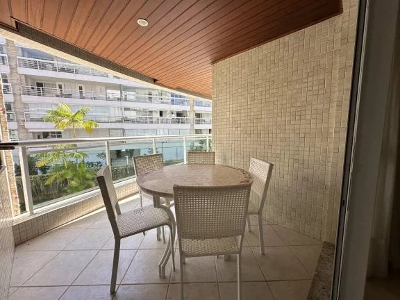 Imagem *Apartamento de Luxo à Venda em Riviera de São Lourenço - Módulo 02*