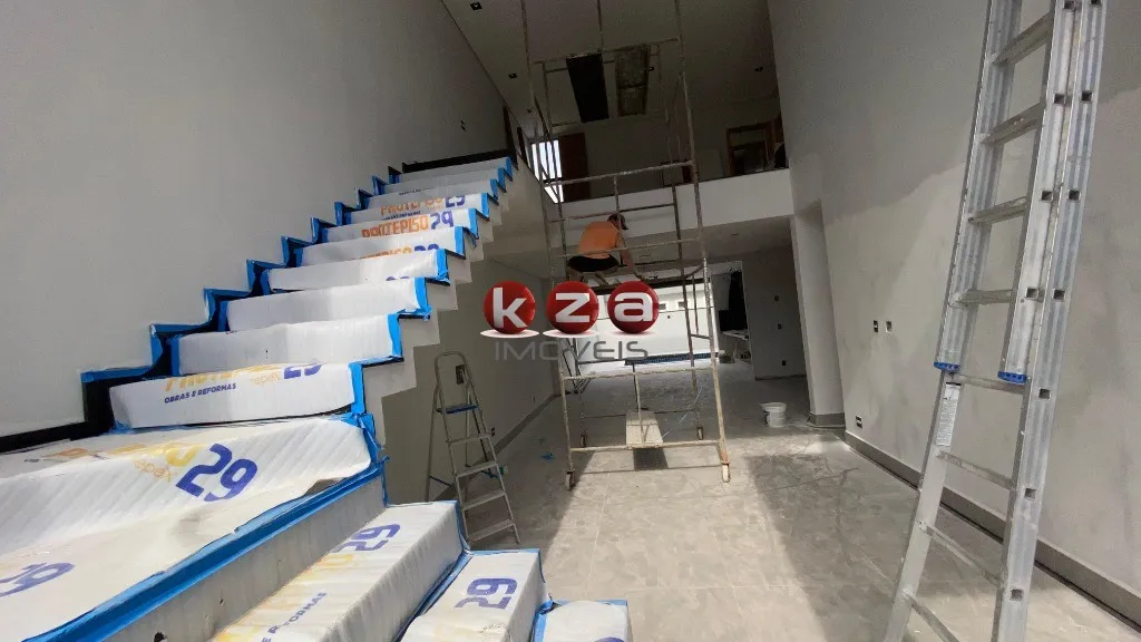 Imagem Imperdível! Casa em Condomínio à venda em Valinhos-SP, Condomínio Villa do Sol: 3 quartos, 1 suíte, 3 salas, 5 banheiros, 2 vagas, 280m².