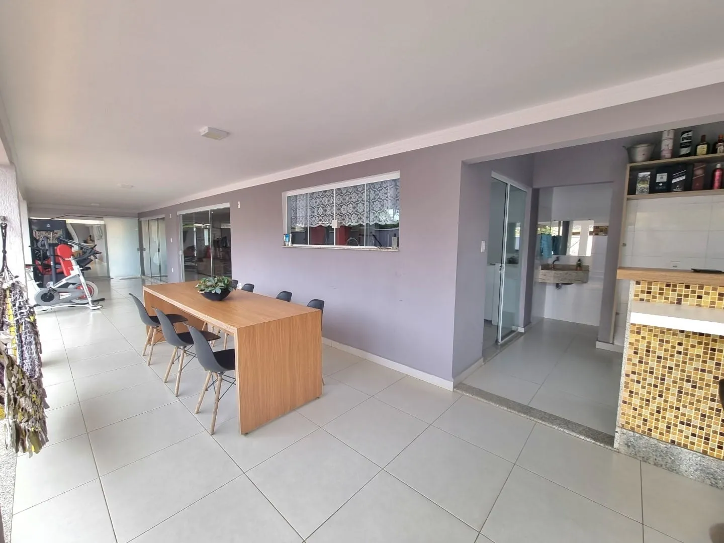 Imagem Casa Térrea de Esquina - Sofisticação, Conforto e Sustentabilidade