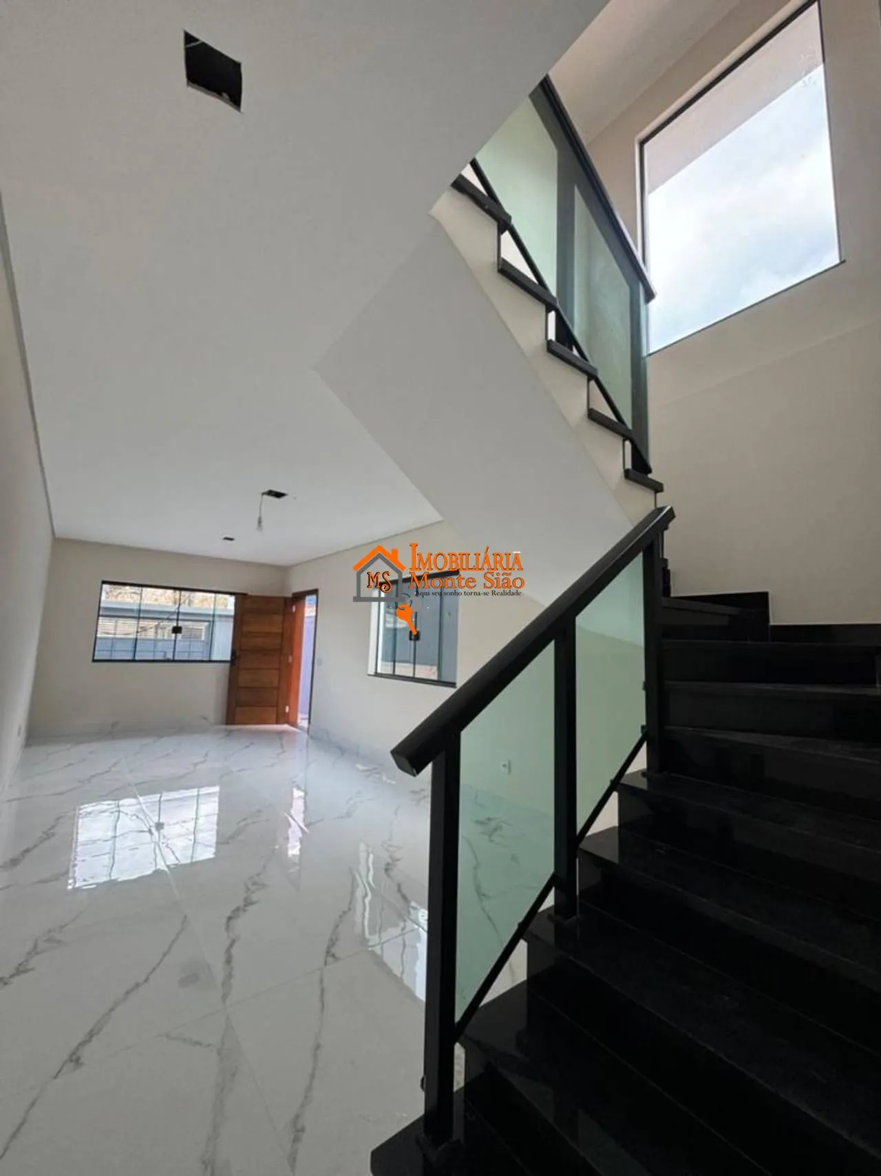 Imagem Sobrado com 3 dormitórios à venda, 100 m² por R$ 900.000,00 - Jardim Bom Clima - Guarulhos/SP
