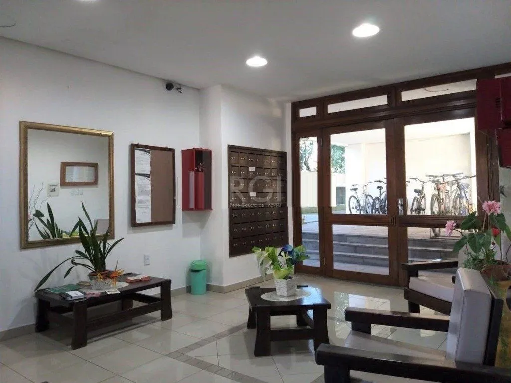 Imagem Apartamento para Venda - 58.89m², 2 dormitórios, 1 vaga - Farroupilha