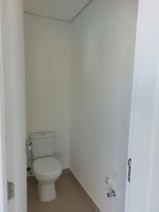 Imagem Sobrado à Venda no Villa Serena | 3 Quartos | Campo Comprido