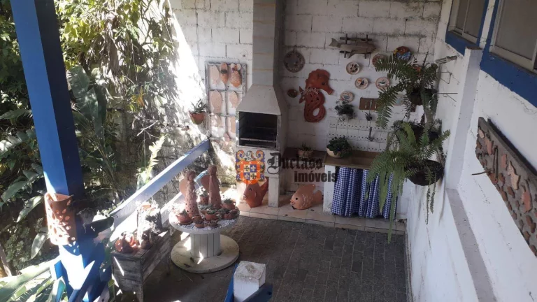 Imagem Casa com 3 dormitórios à venda, 290 m² por R$ 1.600.000 - Prainha - Caraguatatuba/SP