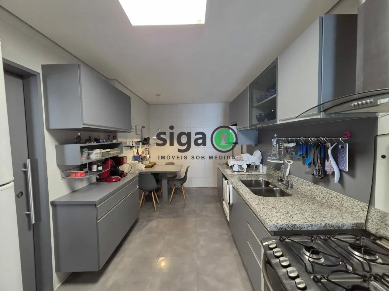Imagem Apartamento á Venda na Vila Andrade, 163m² com pé direito duplo.