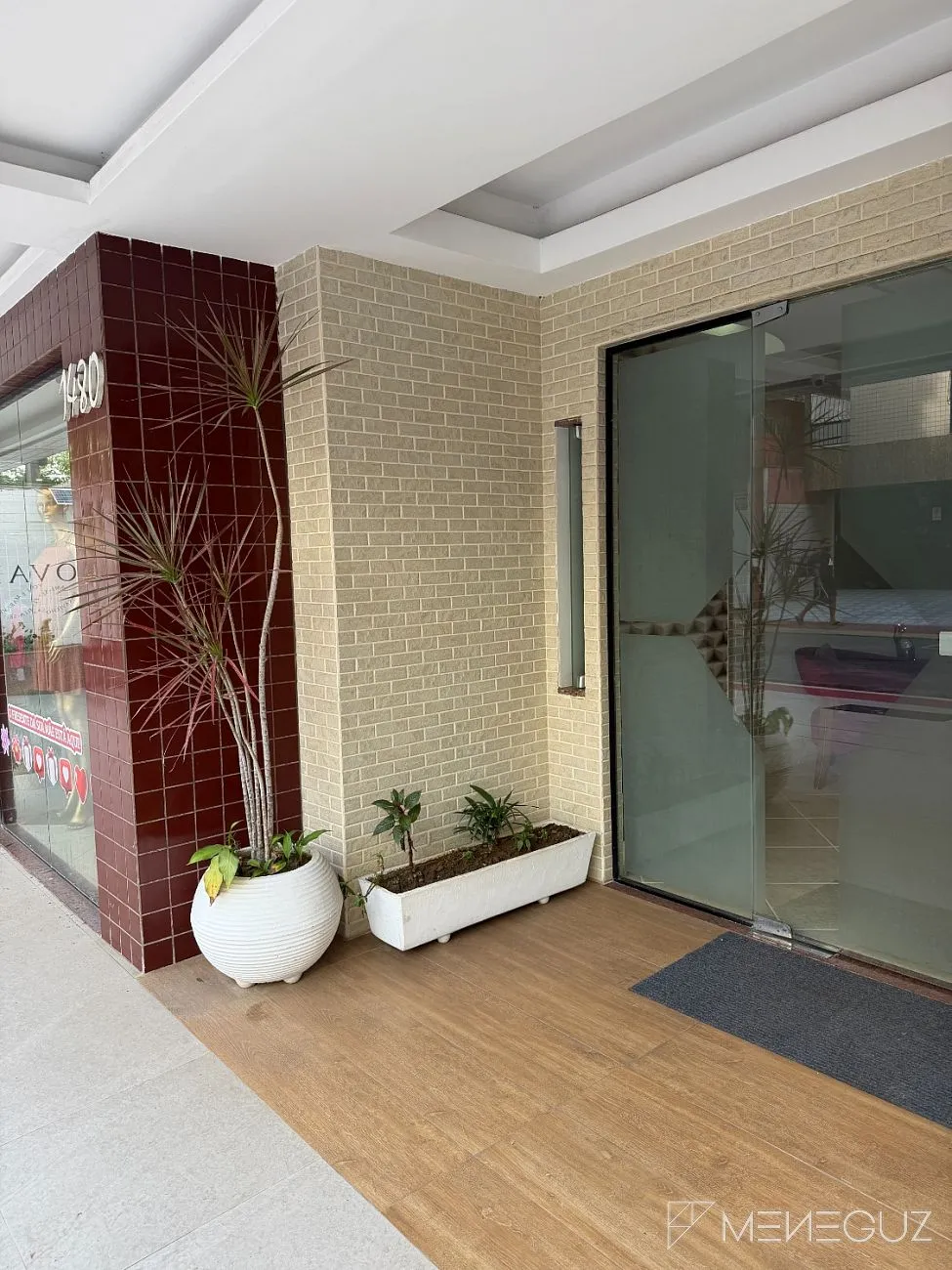 Imagem Apartamento de 2 quartos (1 suíte) a venda; Totalmente mobiliado.