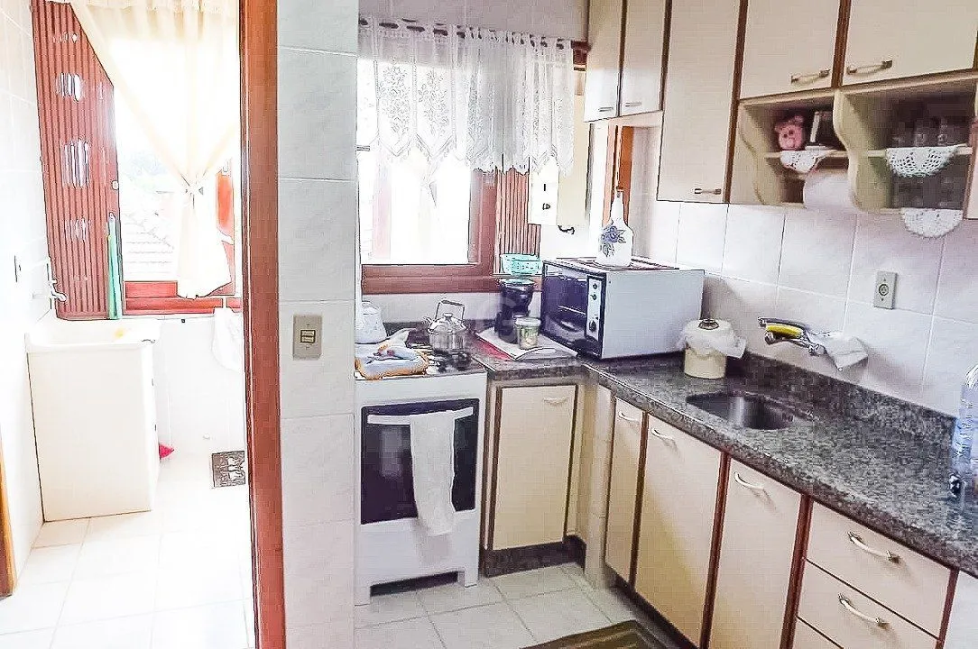 Imagem Cobertura para Venda - 203.74m², 3 dormitórios, 1 vaga - Cavalhada