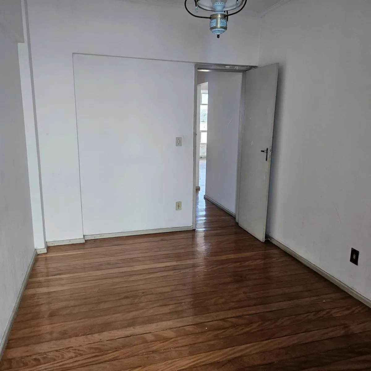 Imagem Apartamento à venda em Salvador, 02 de julho, com 2 quartos, 90m2