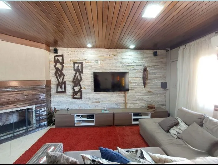 Imagem Casa para Venda - 198m², 2 dormitórios, 2 vagas - Belém Novo