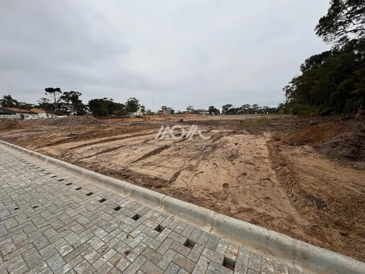 Imagem EXCELENTE TERRENO DE ESQUINA EM ITAPOÁ - ÓTIMA OPORTUNIDADE DE INVESTIMENTO

Terreno de esquina co...