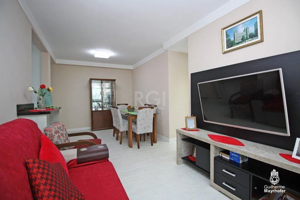 Apartamento para Venda - 70m², 3 dormitórios, sendo 1 suites, 1 vaga - Partenon
