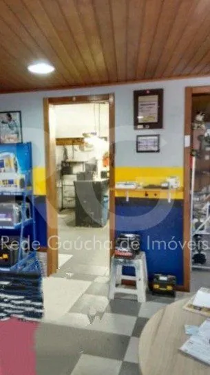 Imagem Casa Comercial para Venda - 220m², 3 dormitórios, 2 vagas - Cidade Baixa