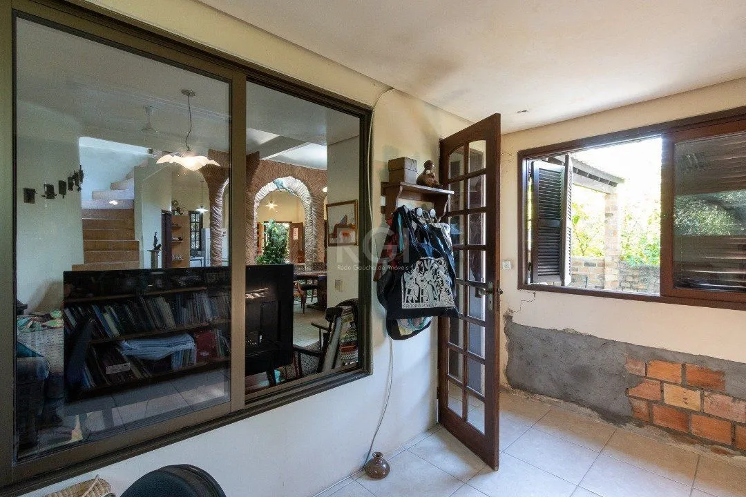 Imagem Casa em Belém Novo