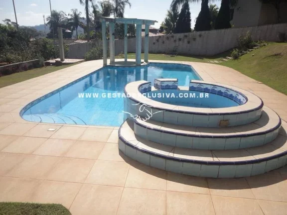 Imagem CHÁCARA Condomínio 4 Suítes, Piscina com bar molhado Campo de Futebol.