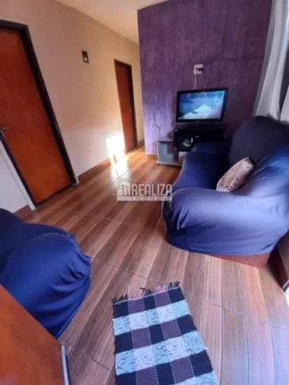 Imagem Casa à venda em Uberaba - 2 dormitórios e 4 vagas cobertas