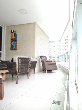 Imagem Apartamento 4 Quartos à venda na Praia da Costa - Vila Velha/ES
