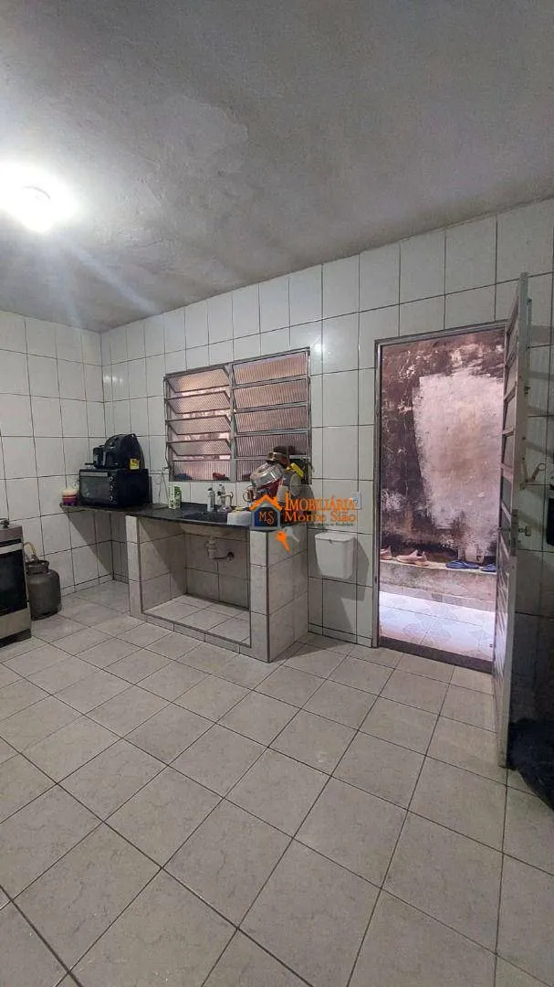 Imagem Sobrado com 2 dormitórios à venda, 80 m² por R$ 270.000,00 - Jardim Fortaleza - Guarulhos/SP