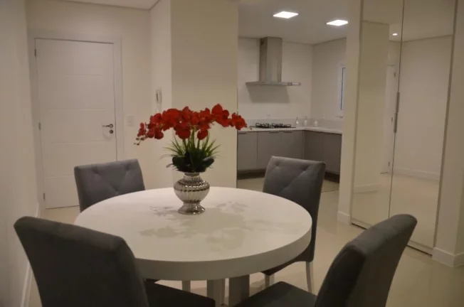 Imagem Apartamento 4 Dormitórios - Bairro Navegantes