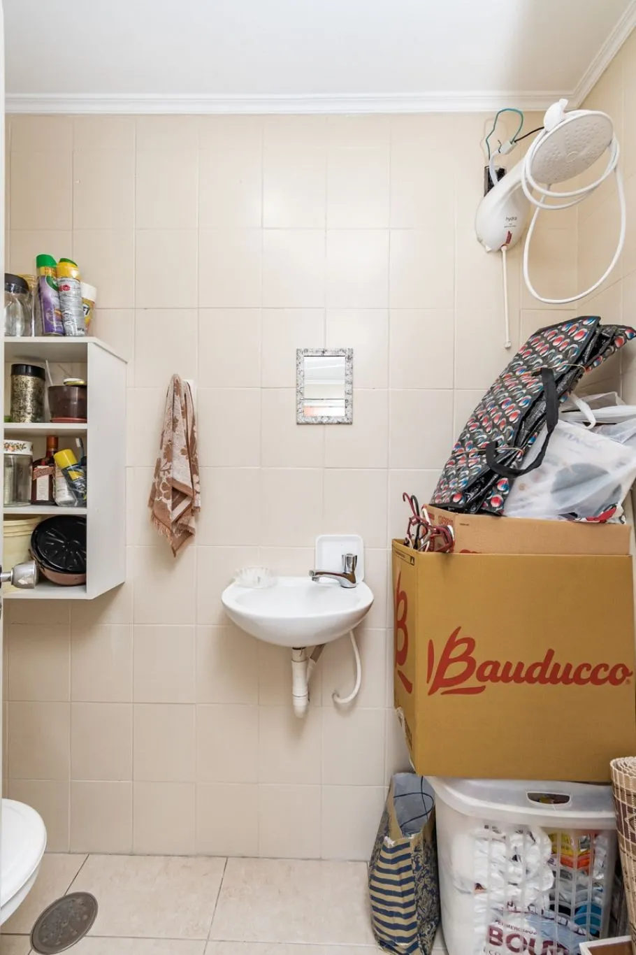 Imagem Vende-se apartamento com 3 quartos (1 suíte), 133 m² e 1 vaga - Petrópolis