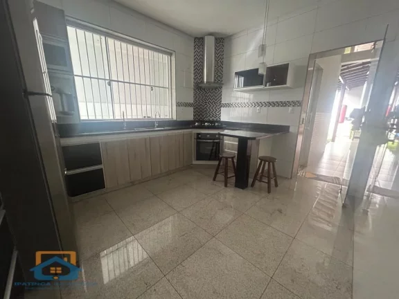 Imagem CASA COM TRES SUITES VILA CELESTE