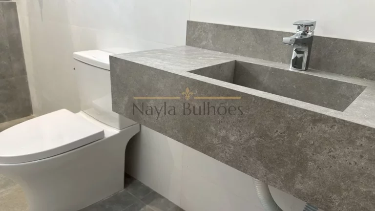 Imagem CASA RESIDENCIAL em São José - SC, Forquilhas