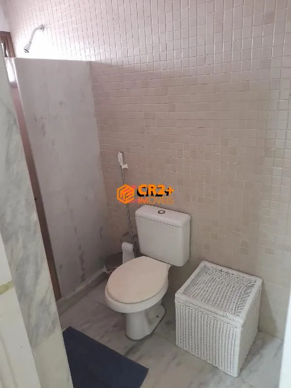 Imagem Cobertura a Venda com 5 Quartos, 3 suítes e Piscina com 460m² em Boa Viagem em R