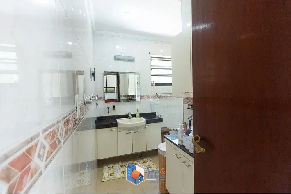 Imagem Casa à venda 4 Quartos 2 Suites 5 Vagas 493M² Campo Belo São Paulo - SP