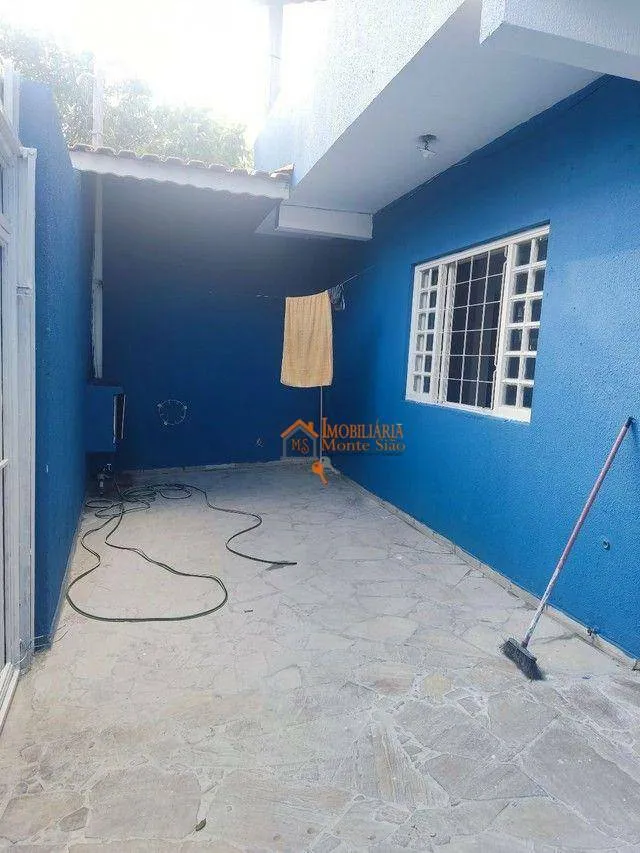 Imagem Sobrado com 3 dormitórios à venda, 180 m² por R$ 750.000,00 - Jardim Ottawa - Guarulhos/SP