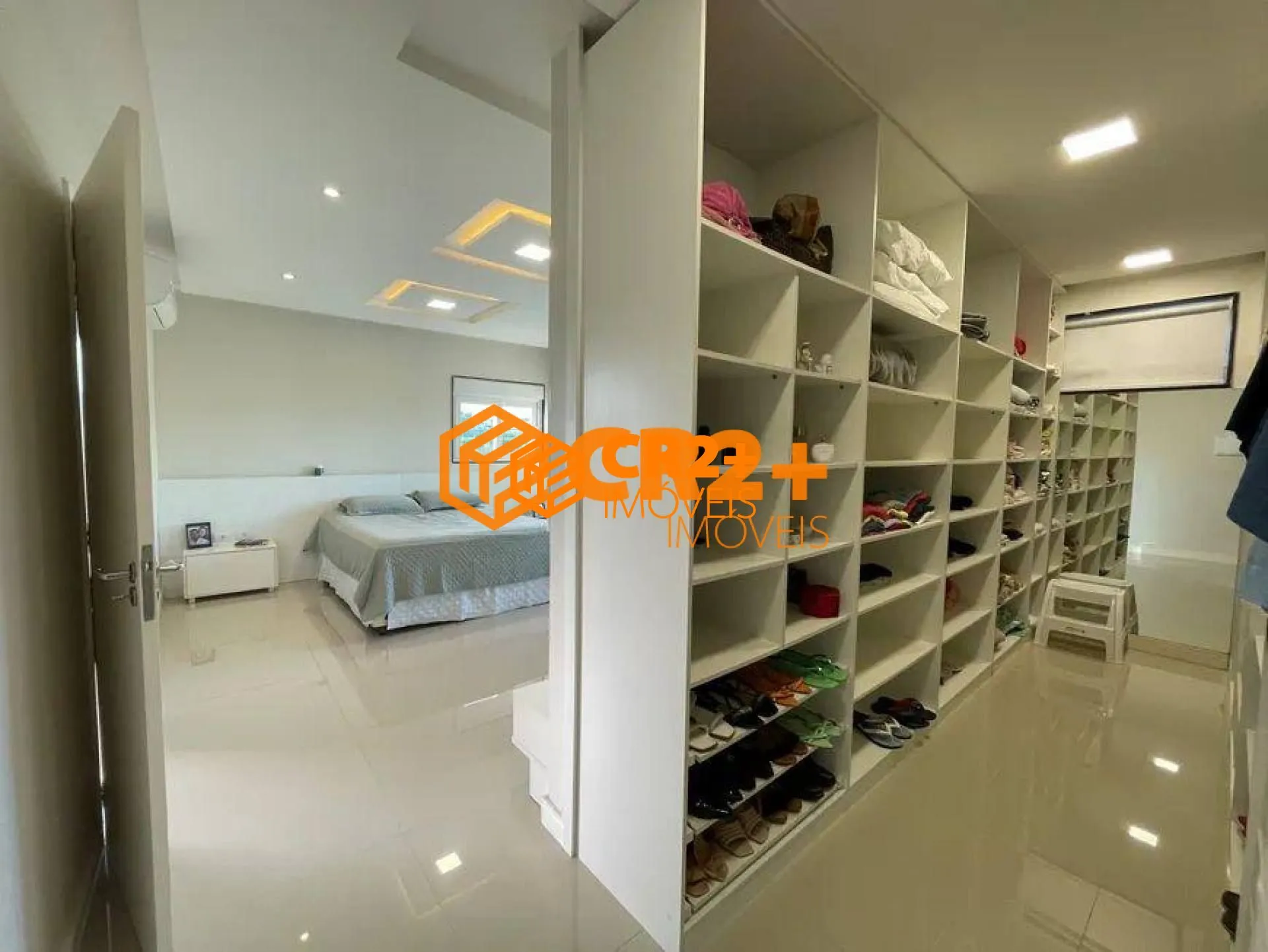 Imagem Casa no Condomínio Alphaville 1 a Venda com 4 quartos, 3 suítes, 448m² em PE