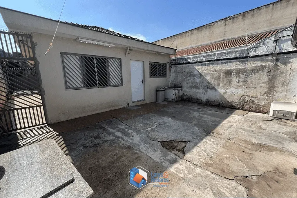 Imagem Casa à venda 2 Quartos 3 Vagas 97M² Jardim Tremembé São Paulo - SP